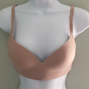 Soma Enbliss Wireless Bra. 34B